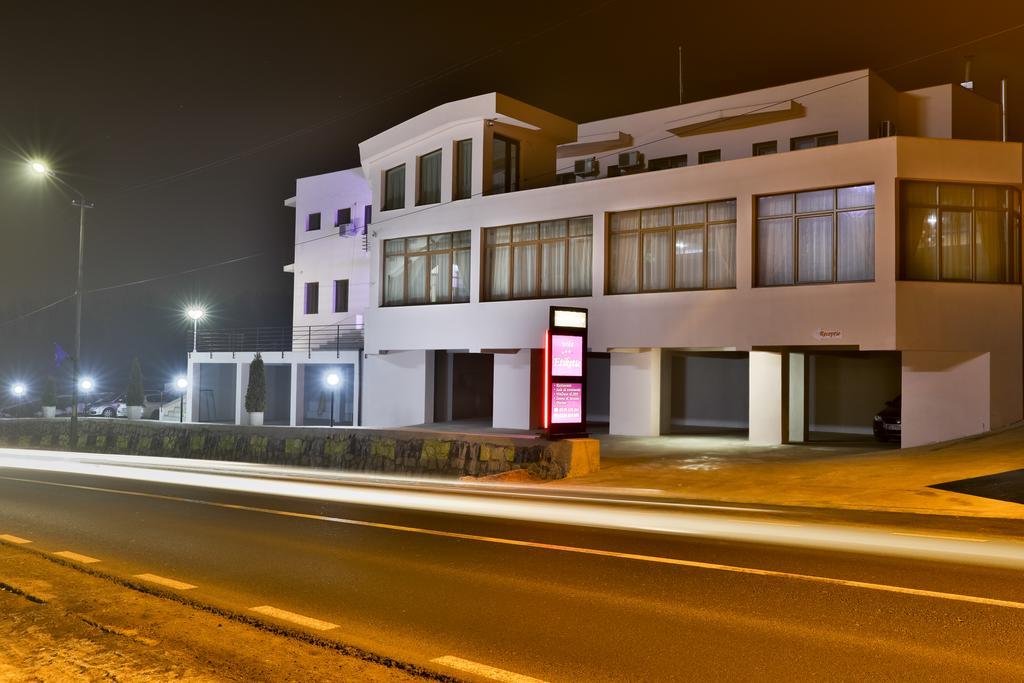 Vila Etikette Baile Felix Exterior photo